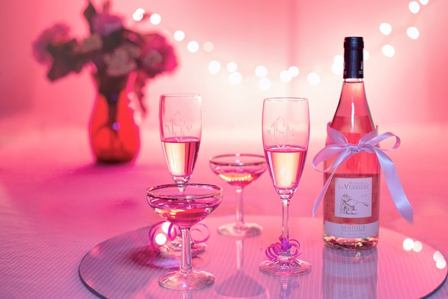 The Perfect Pair: Red Wine without Food